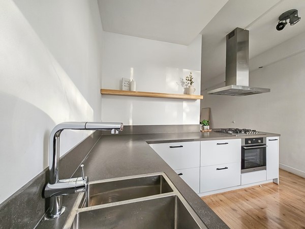 Medium property photo - 2e Schansstraat 66B, 3025 XR Rotterdam